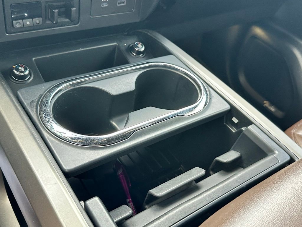 Used 2021 Nissan Titan Platinum Reserve image 19