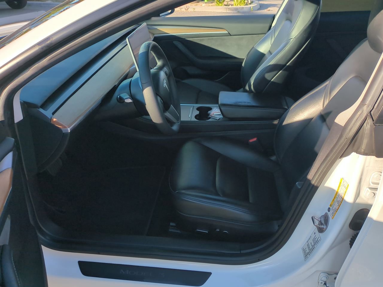 Used 2021 Tesla Model 3 Long Range image 18