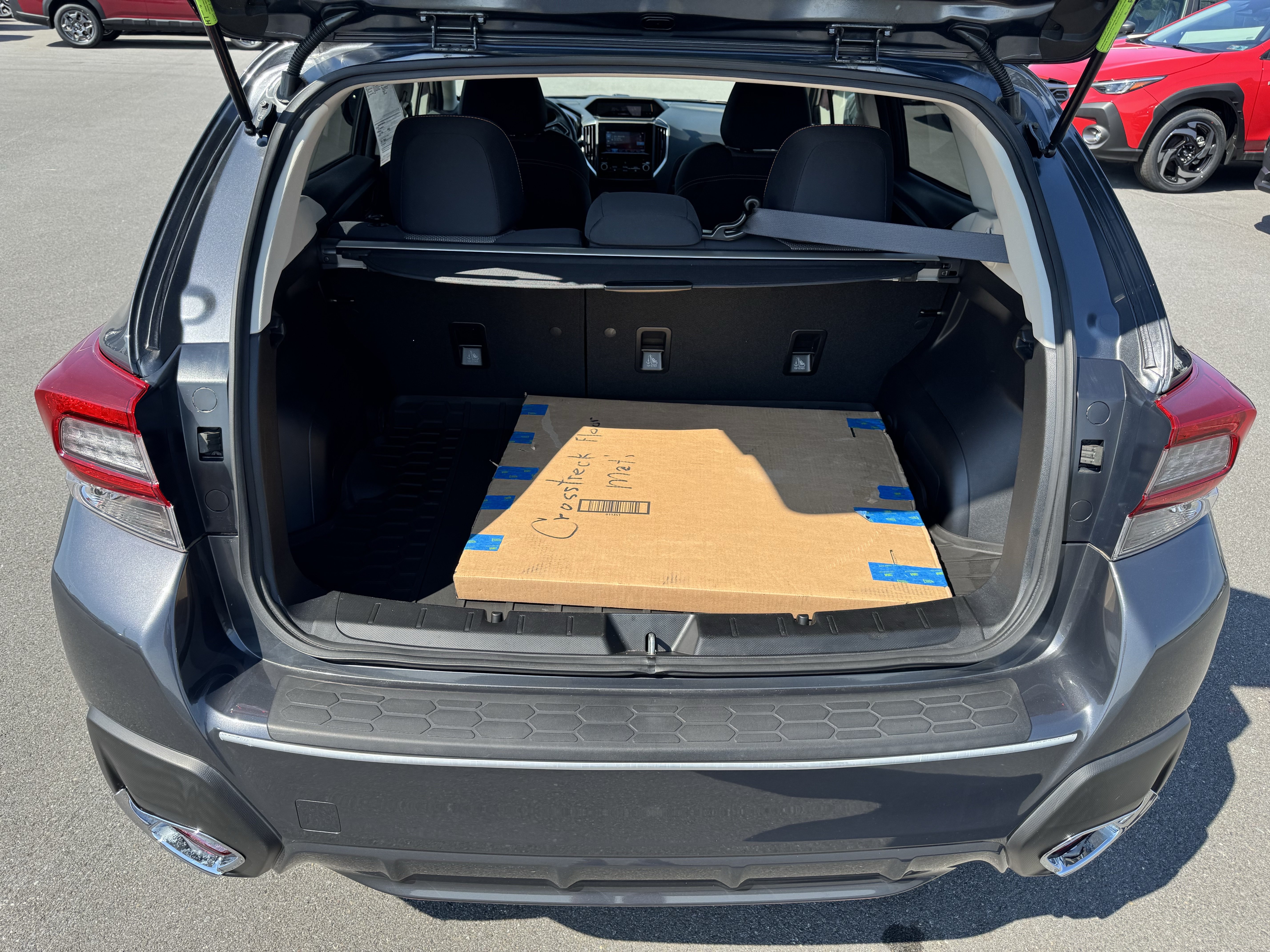 Used 2022 Subaru Crosstrek 2.0i Premium w/ Moonroof Package AWD/4WD image 5