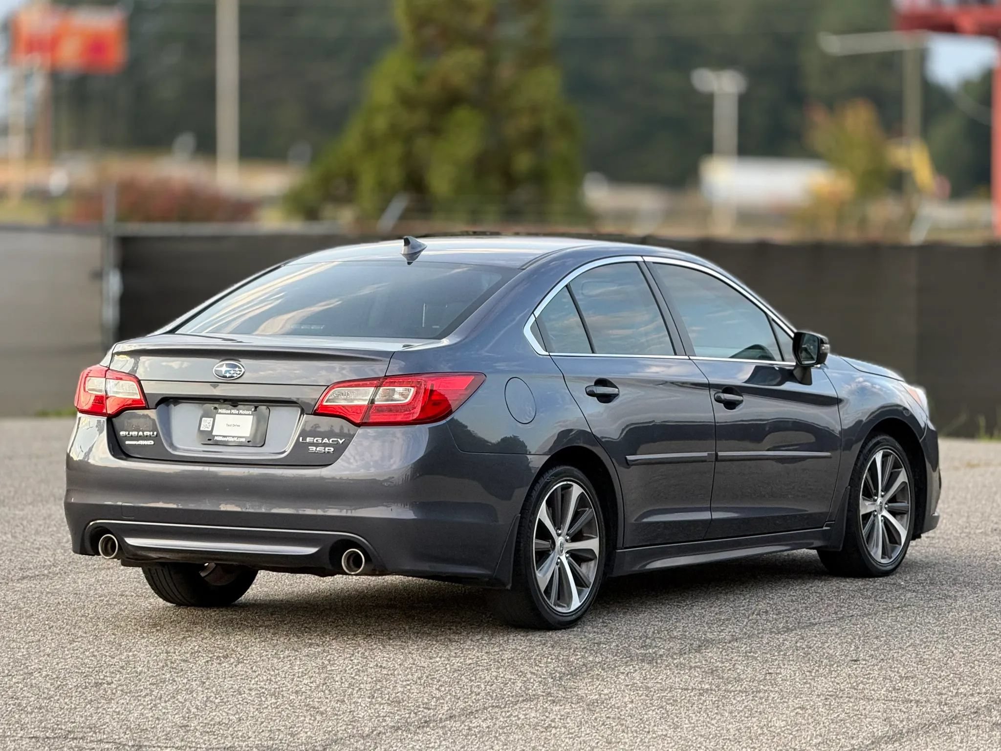 Used 2016 Subaru Legacy 3.6R Limited AWD/4WD image 9