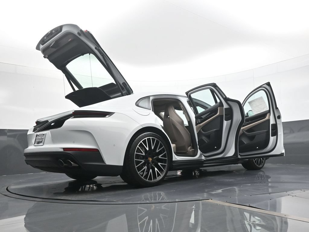 New 2026 Porsche Panamera 4 AWD/4WD image 27