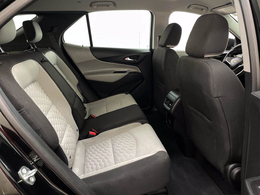 Certified 2018 Chevrolet Equinox LS AWD/4WD image 38
