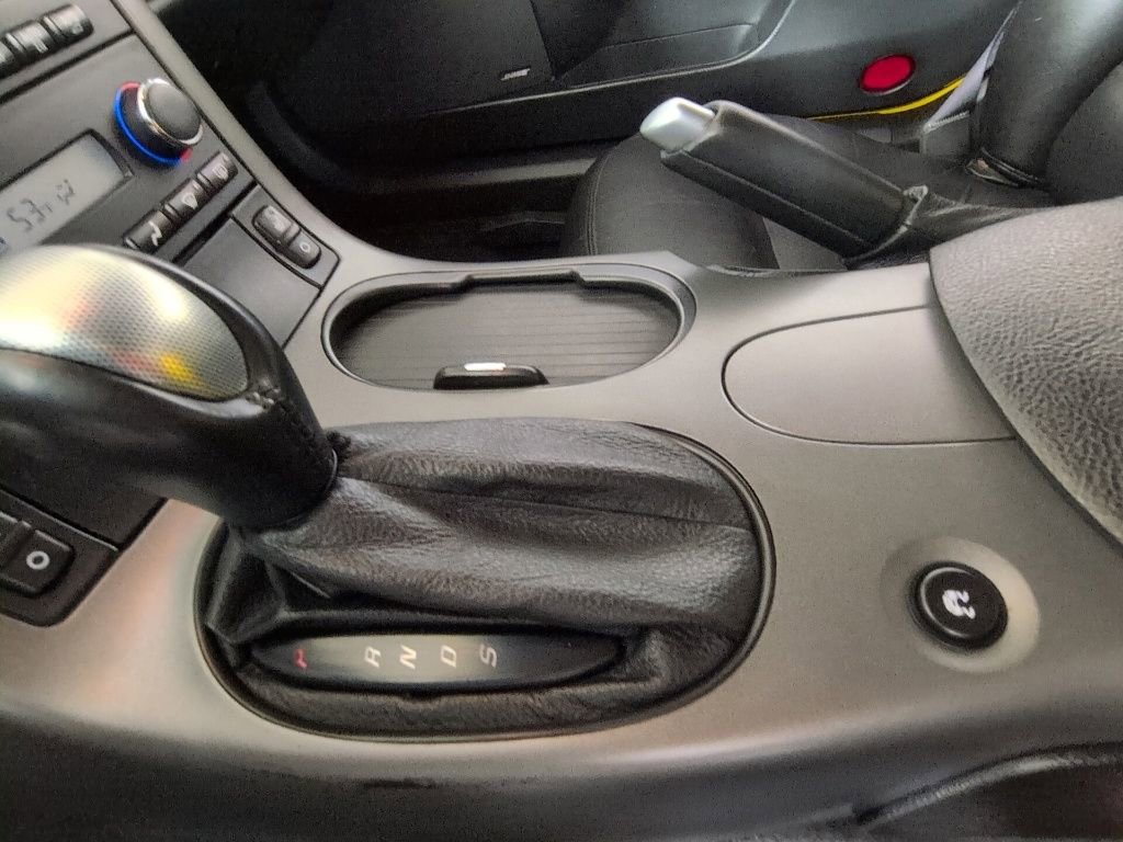 Used 2007 Chevrolet Corvette Convertible w/ Preferred Equipment Group RWD image 19
