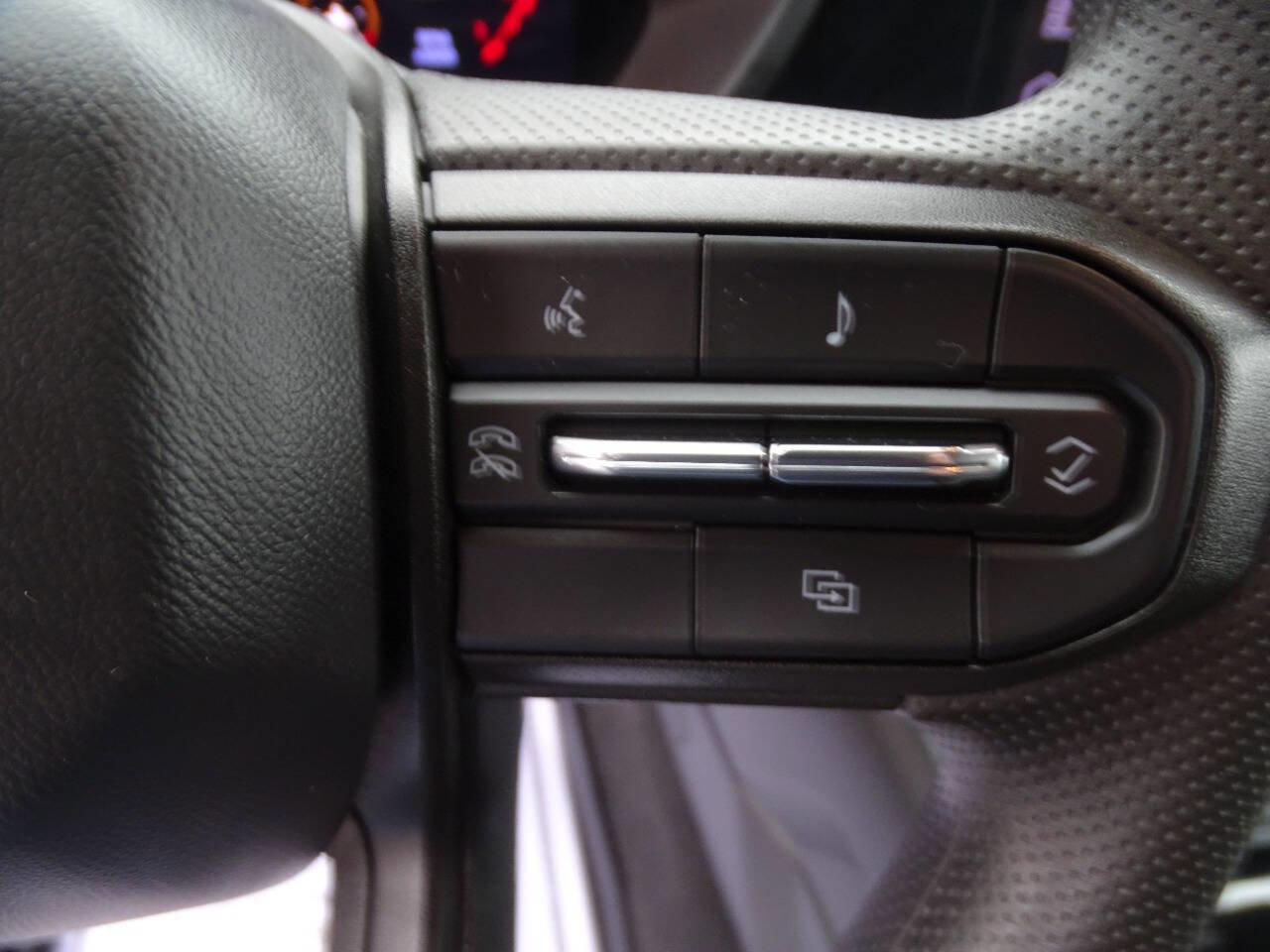 Used 2024 Chevrolet Colorado W/T w/ WT Convenience Package II image 16