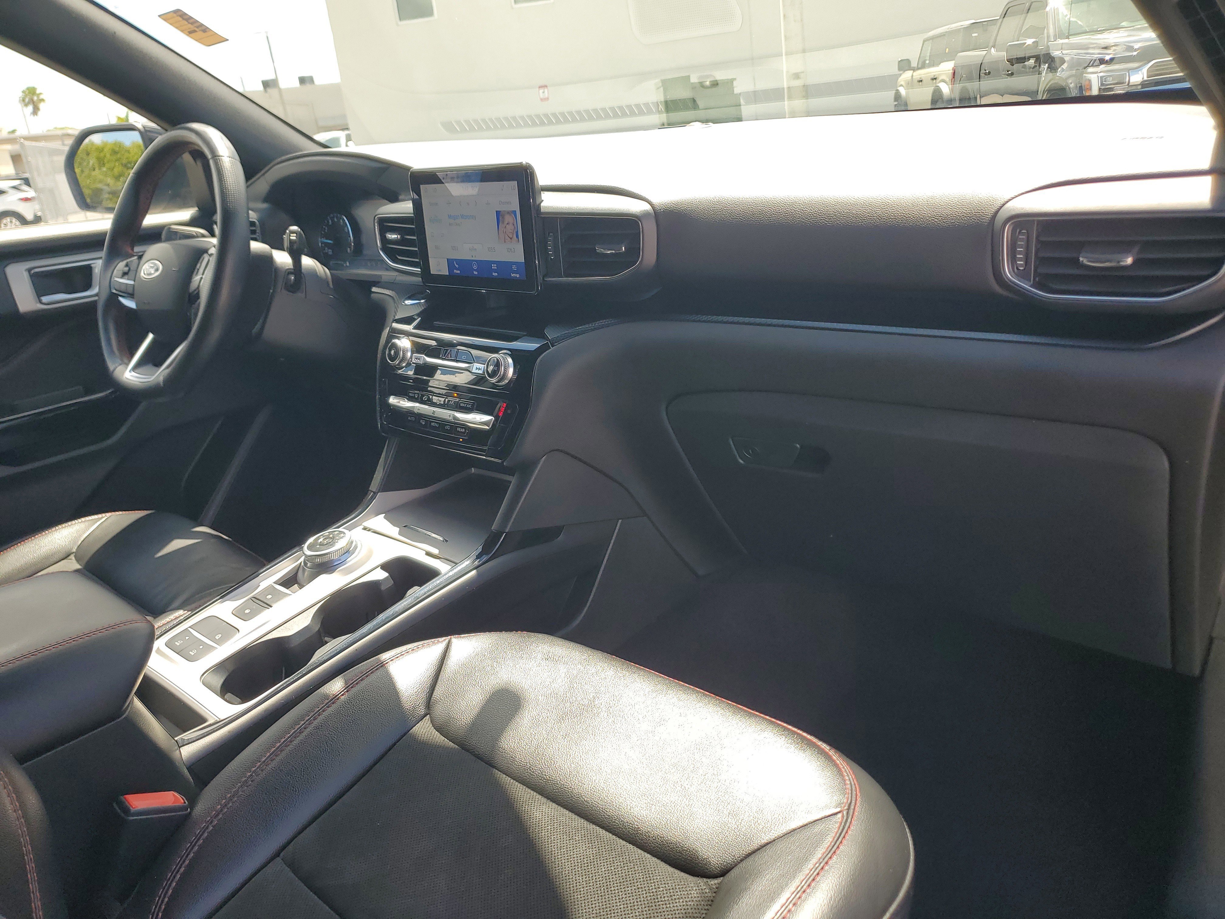 Used 2022 Ford Explorer ST-Line image 20