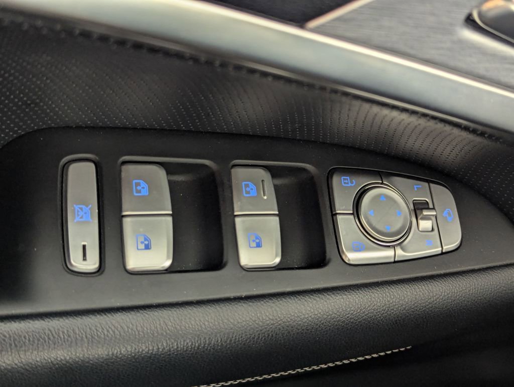 Used 2019 Genesis G70 2.0T Advanced w/ Elite Package image 77