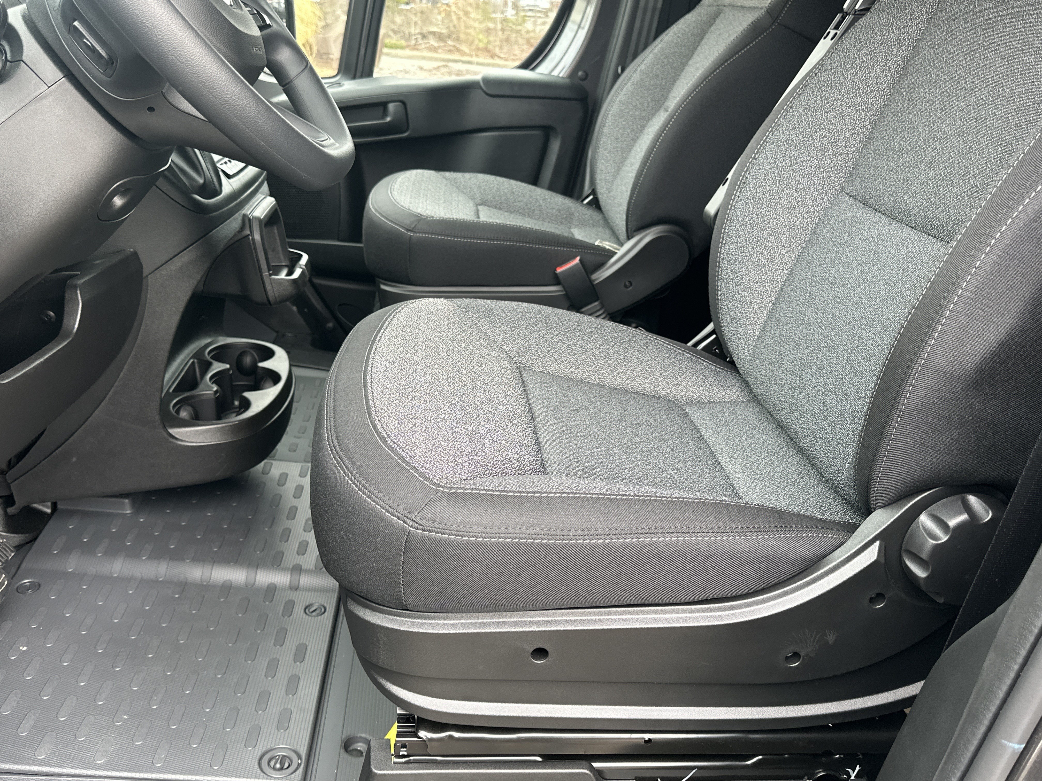 New 2026 RAM ProMaster 1500 w/ Convenience Group FWD image 10
