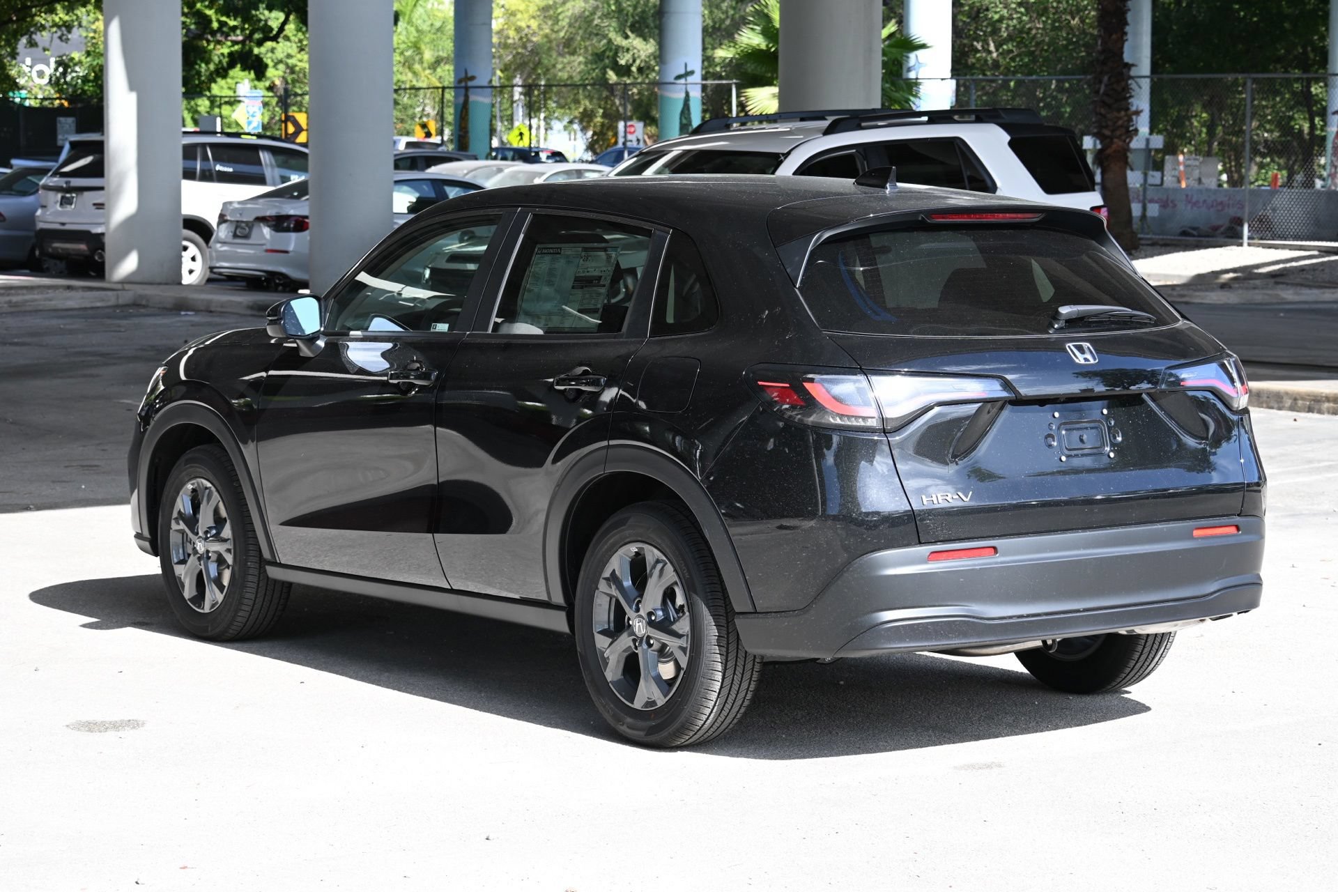 New 2027 Honda HR-V LX image 7