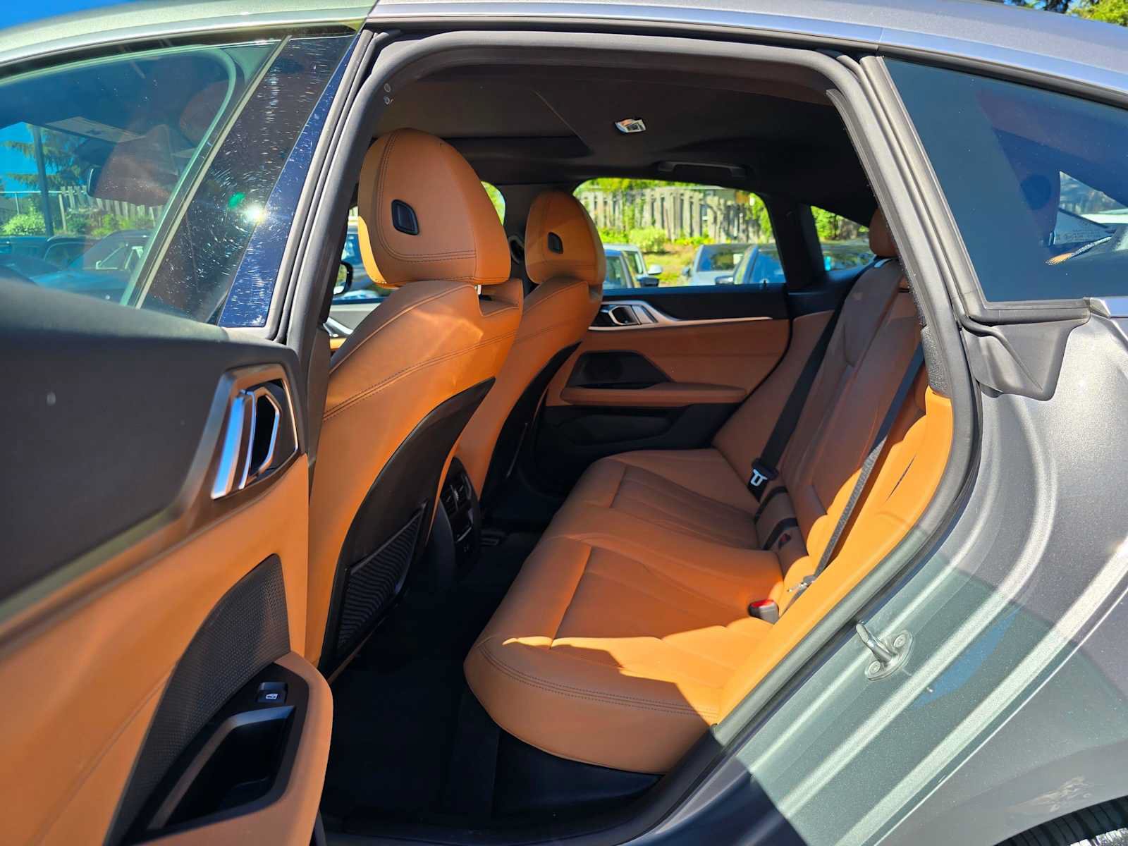Used 2023 BMW i4 eDrive40 RWD image 16