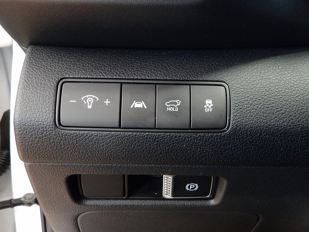 Used 2023 Hyundai Santa Fe SEL w/ Winter Weather Package AWD/4WD image 25