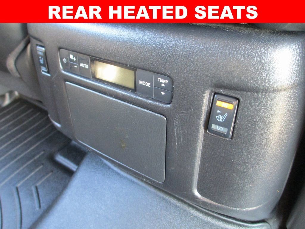 Used 2022 Nissan Armada Platinum w/ Captain's Chairs Package image 28