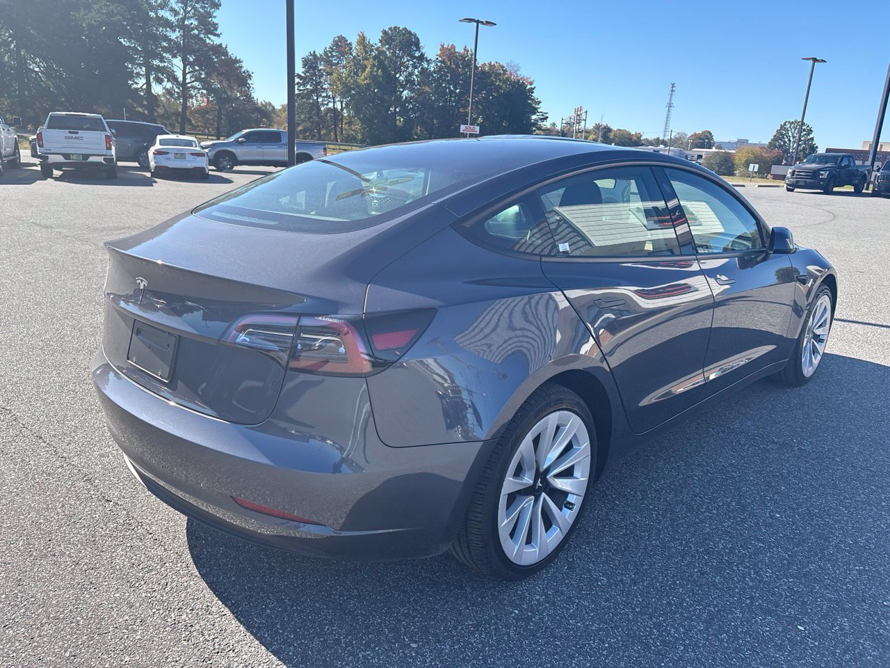 Used 2023 Tesla Model 3 Standard Range RWD image 7
