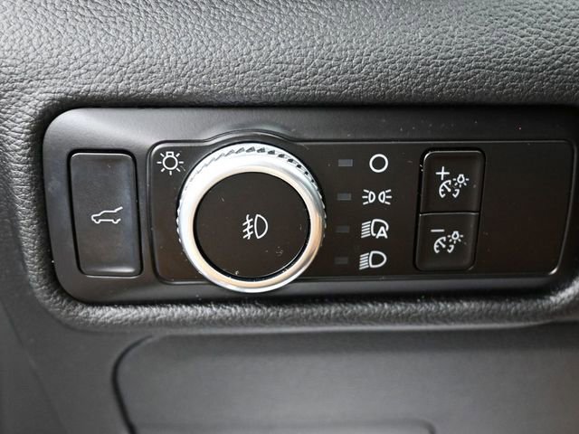 Used 2023 Ford Explorer Limited w/ Equipment Group 301A image 28