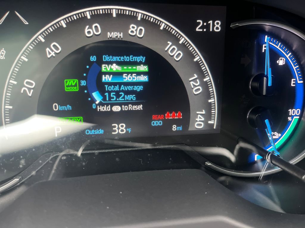 New 2025 Toyota RAV4 SE image 17