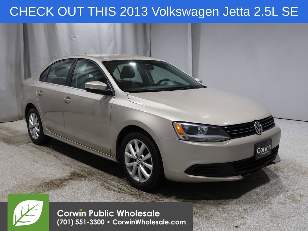 Used 2013 Volkswagen Jetta SE image 1