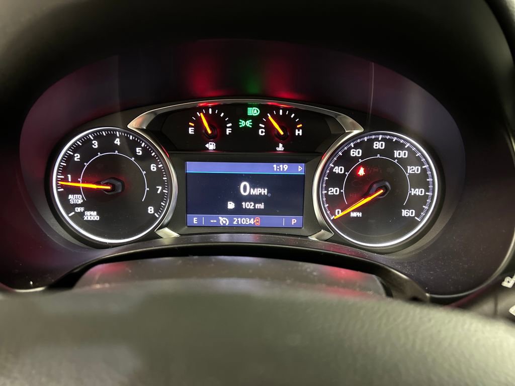 Used 2022 GMC Terrain SLT w/ Elevation Edition image 16