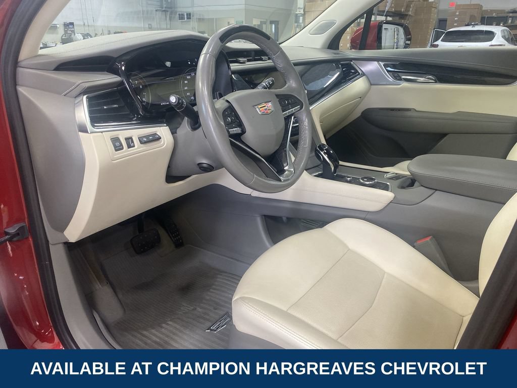 Certified 2024 Cadillac XT6 Premium Luxury w/ Technology Package AWD/4WD image 13