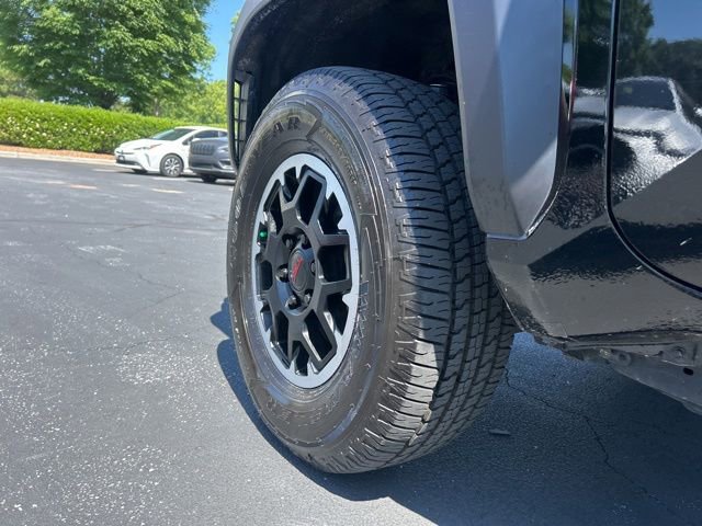 Used 2024 Toyota Tacoma TRD Off-Road AWD/4WD image 13