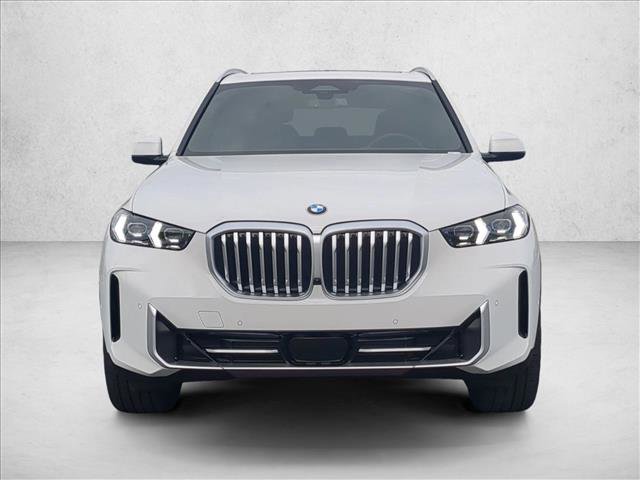 New 2026 BMW X5 sDrive40i image 6