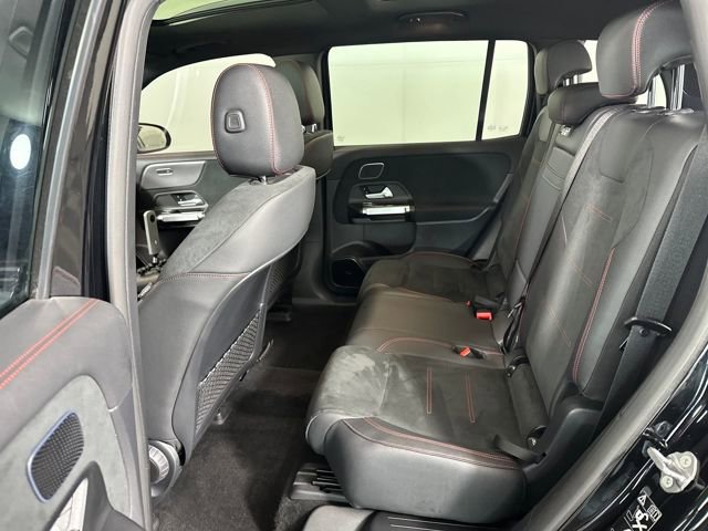 Used 2022 Mercedes-Benz EQB 300 4MATIC image 25