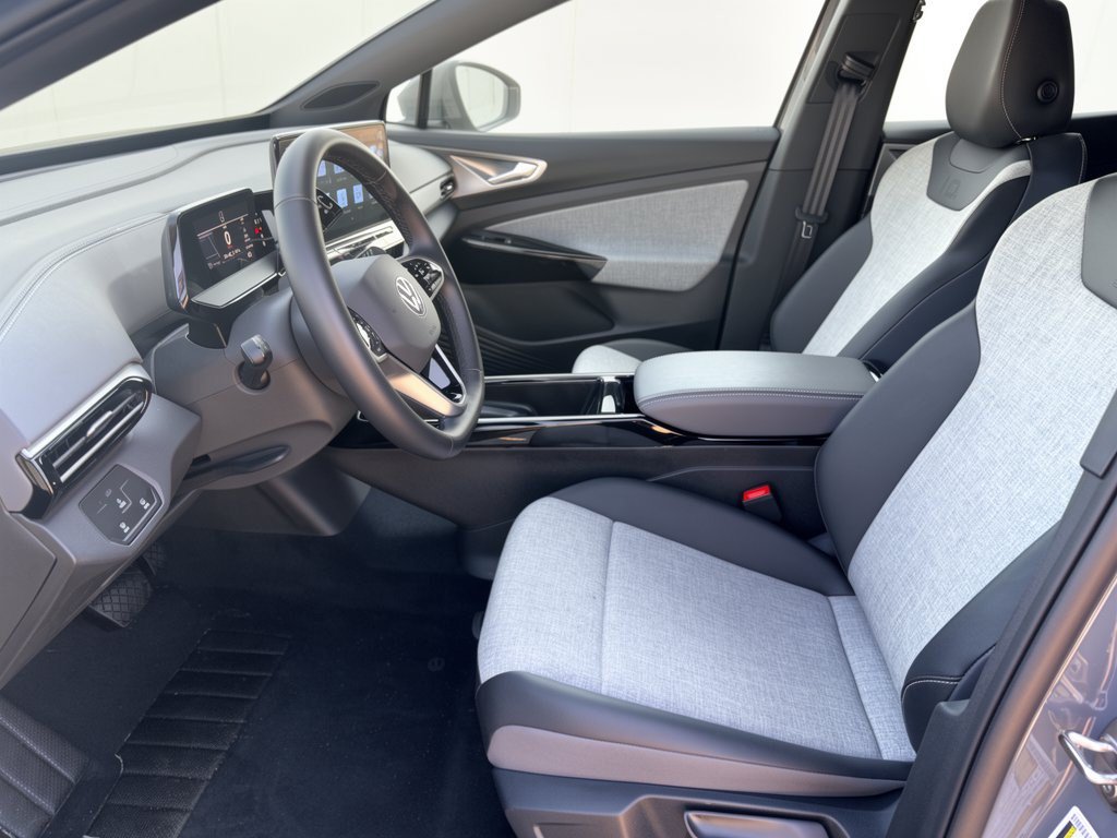 Used 2025 Volkswagen ID.4 Limited RWD image 5