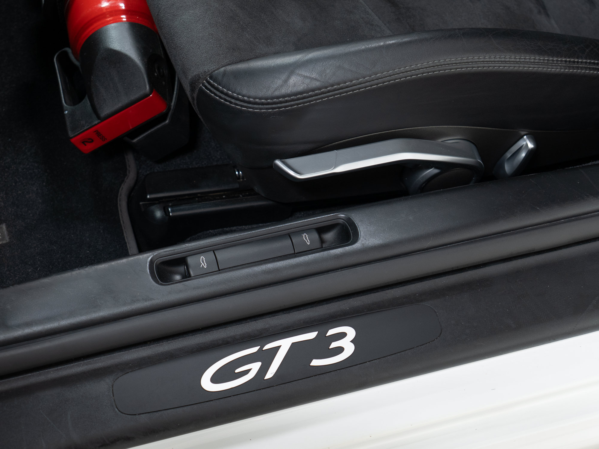 Used 2007 Porsche 911 GT3 RWD image 18