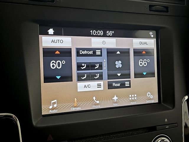 Used 2017 Lincoln Navigator L Reserve AWD/4WD image 18