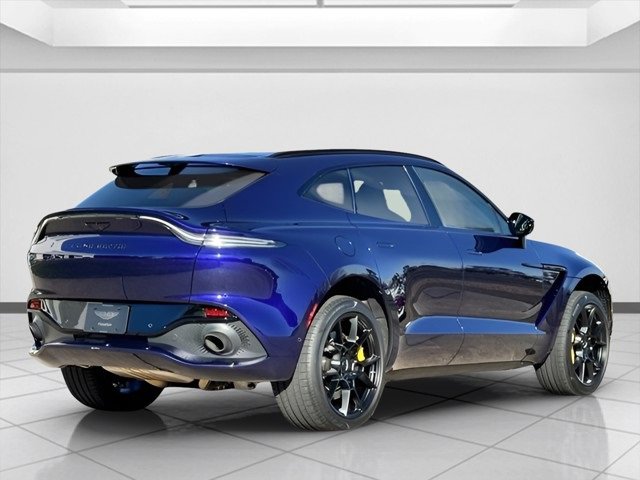Used 2022 Aston Martin DBX image 10