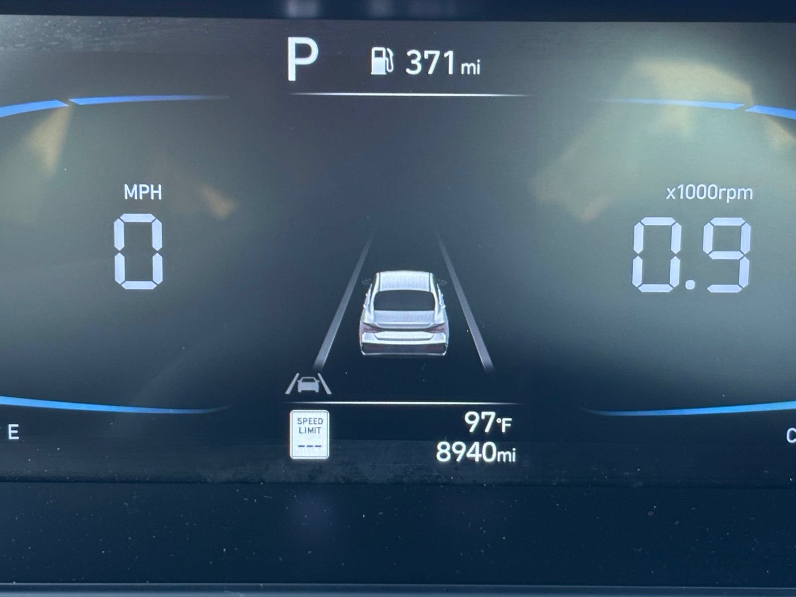 Certified 2026 Hyundai Elantra Sport FWD image 25