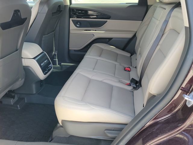 Used 2024 Lincoln Nautilus Premier w/ Equipment Group 102A image 8