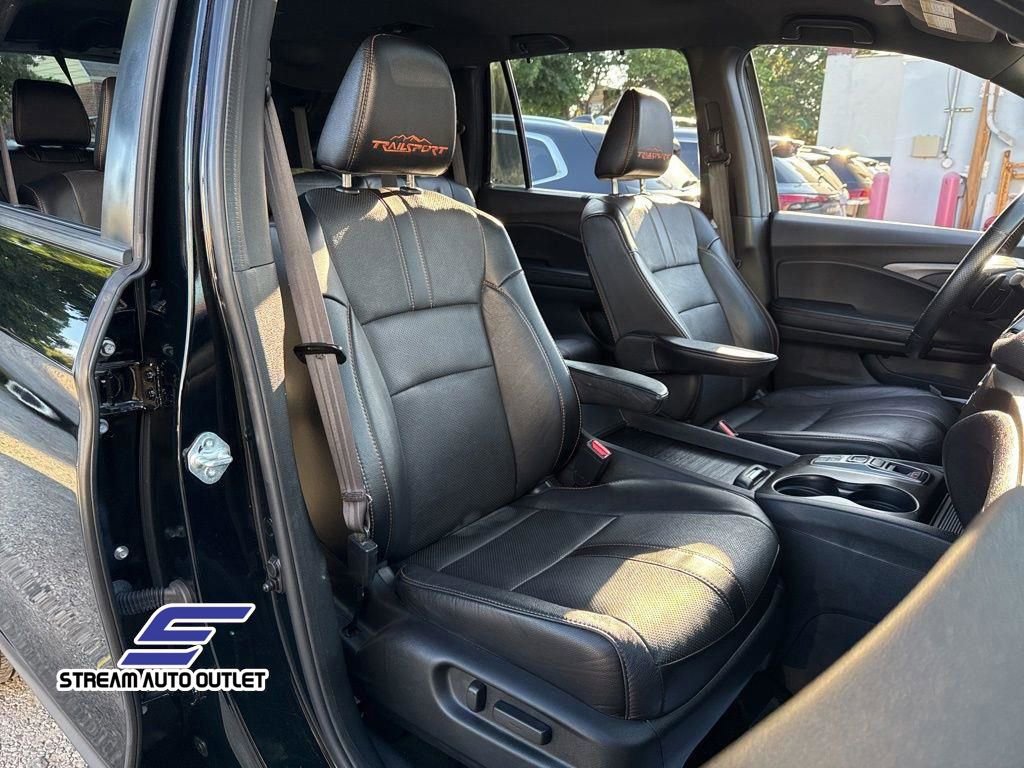 Used 2022 Honda Pilot TrailSport image 15