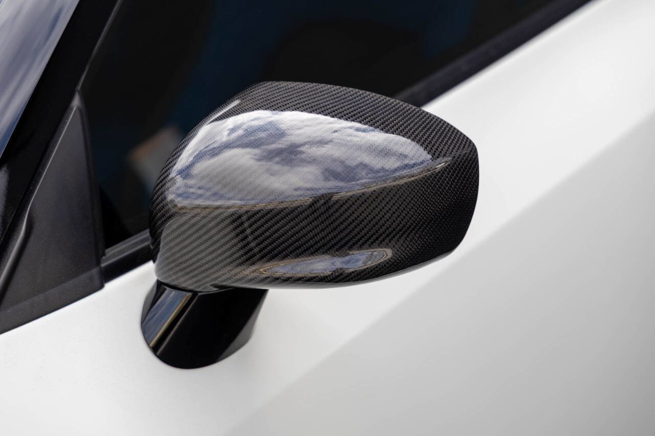 Used 2017 Nissan GT-R Premium AWD/4WD image 14