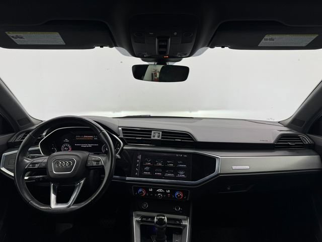 Used 2021 Audi Q3 2.0T Premium Plus w/ Premium Plus Package image 6