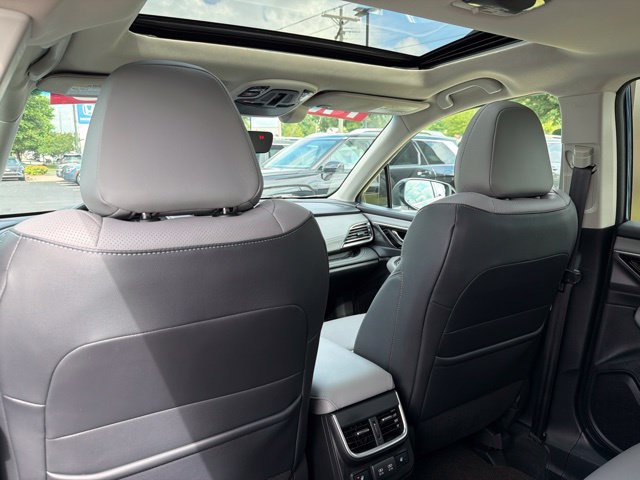 Used 2022 Subaru Outback Limited AWD/4WD image 33