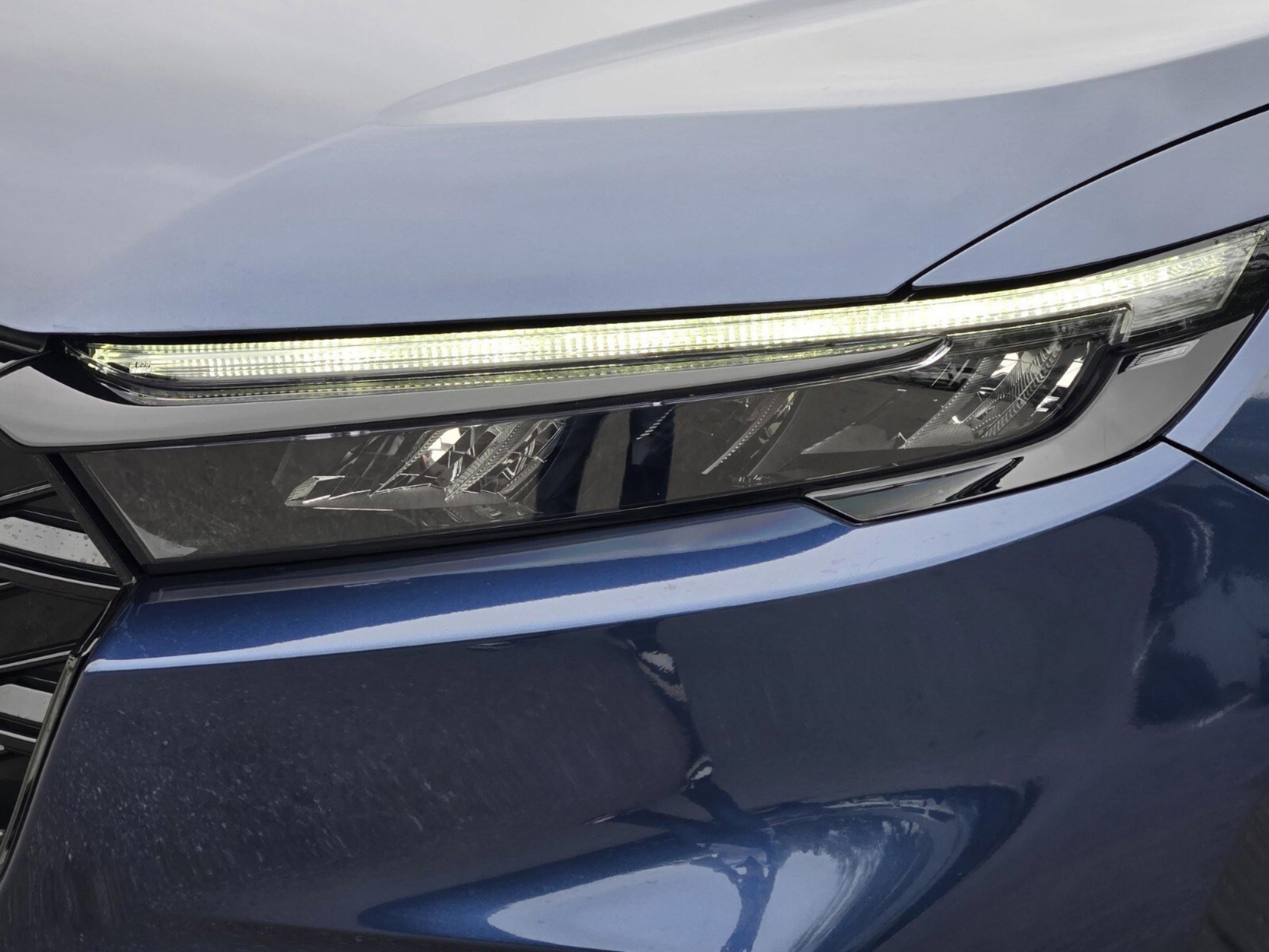 Used 2025 Honda CR-V Sport-L image 31