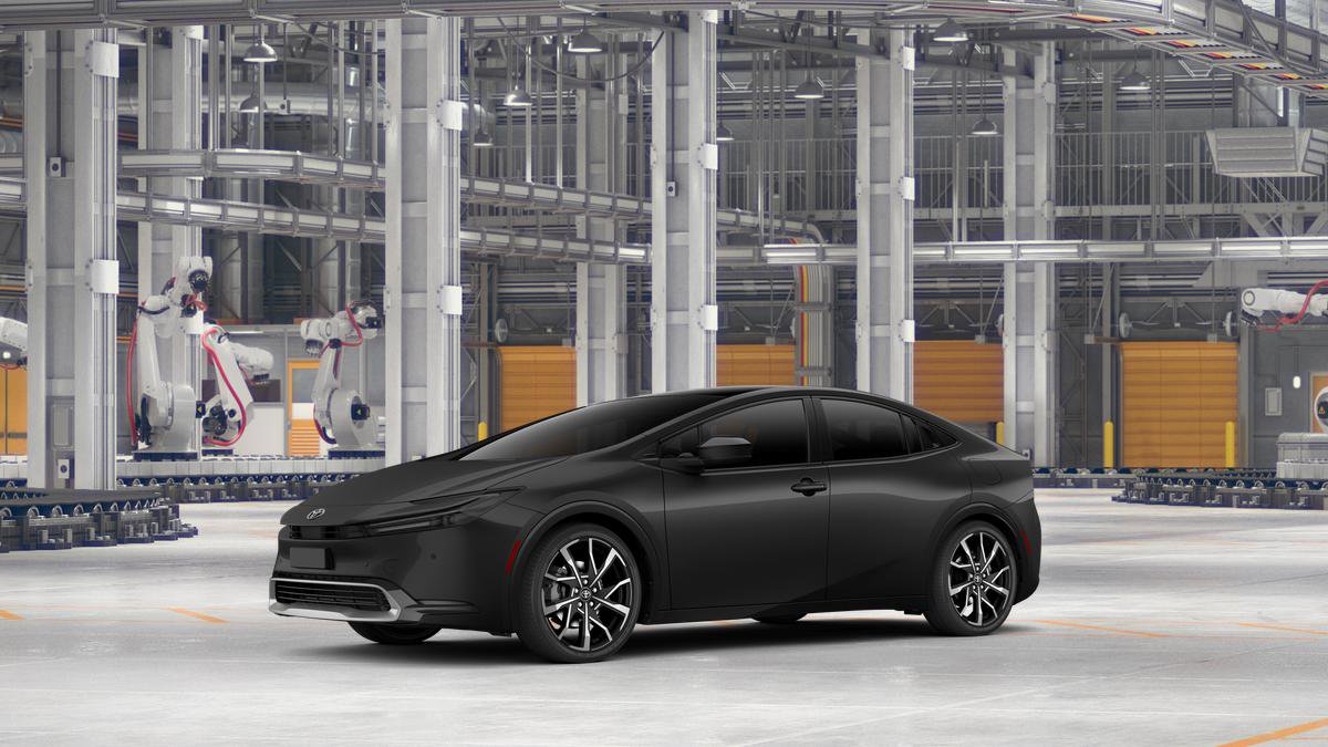 New 2026 Toyota Prius Plug-In Hybrid FWD image 2