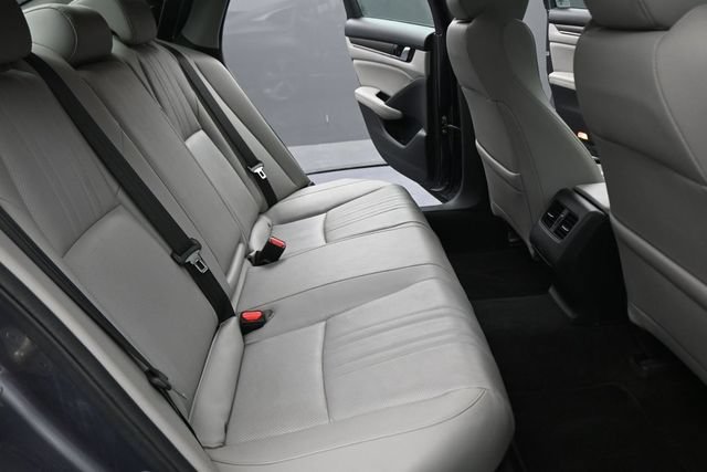 Used 2019 Honda Accord Touring image 24