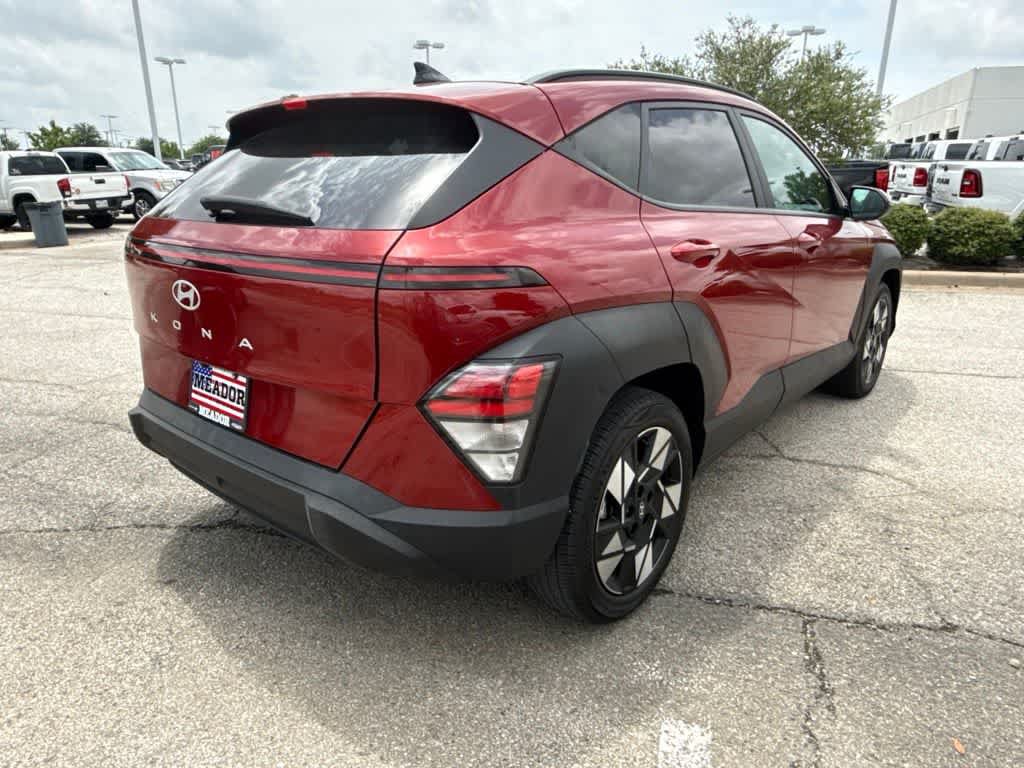 Used 2025 Hyundai Kona SEL FWD image 5