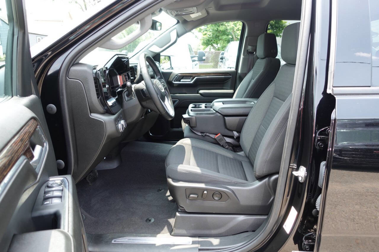 Used 2023 GMC Sierra 1500 Elevation image 17
