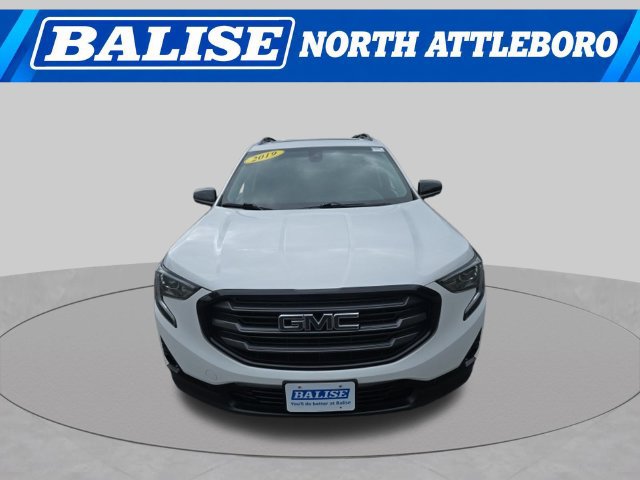 Used 2019 GMC Terrain SLT w/ GMC Pro Grade Package AWD/4WD image 5