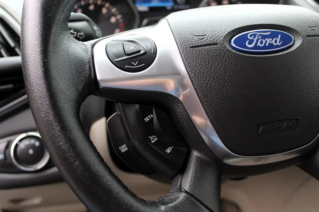 Used 2014 Ford Escape Titanium FWD image 14