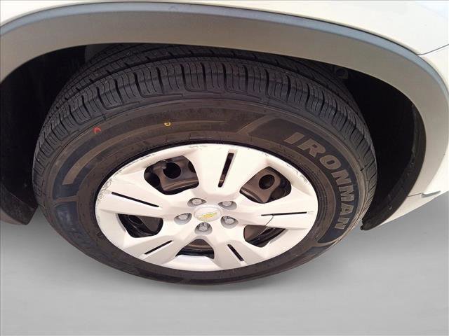 Used 2018 Chevrolet Trax LS FWD image 10