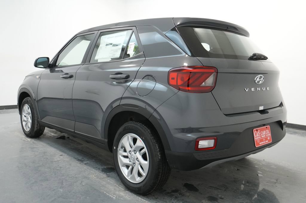 New 2026 Hyundai Venue SE image 6