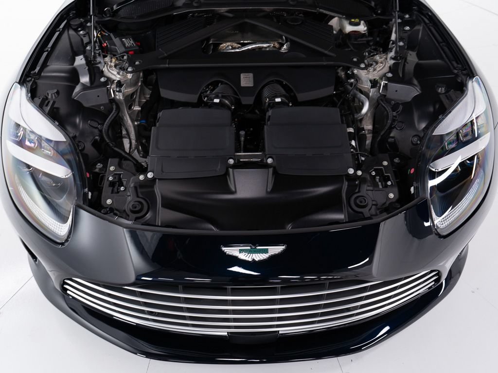 Used 2025 Aston Martin DB12 Coupe RWD image 41