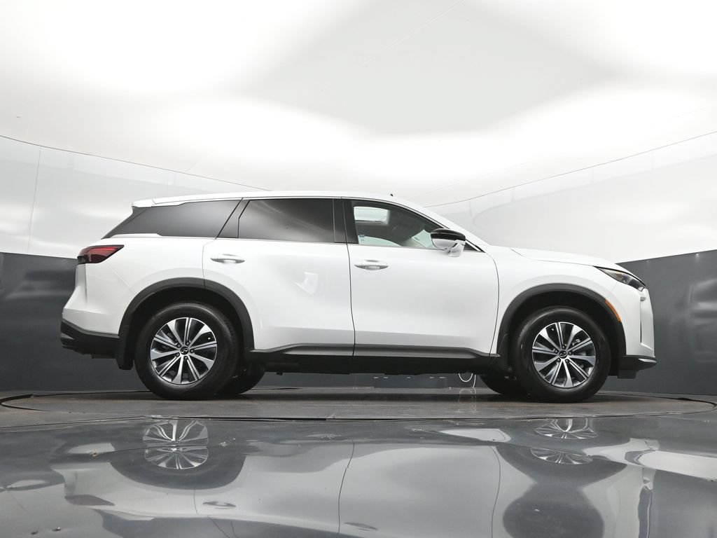 Certified 2026 INFINITI QX60 Pure w/ Cargo Package FWD image 44