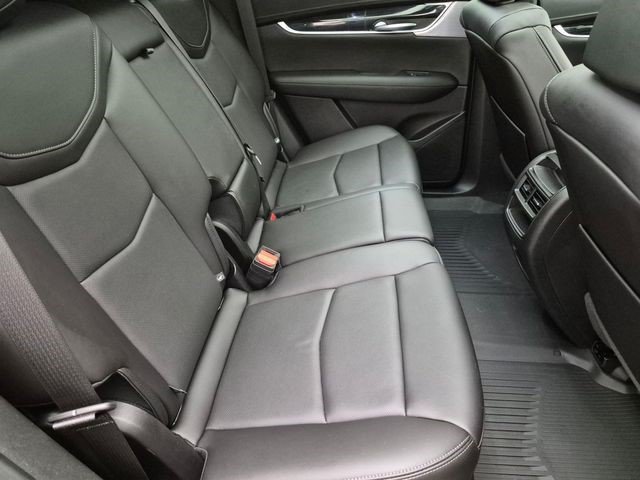 Certified 2023 Cadillac XT5 Premium Luxury w/ LPO, Floor Liner Package AWD/4WD image 27
