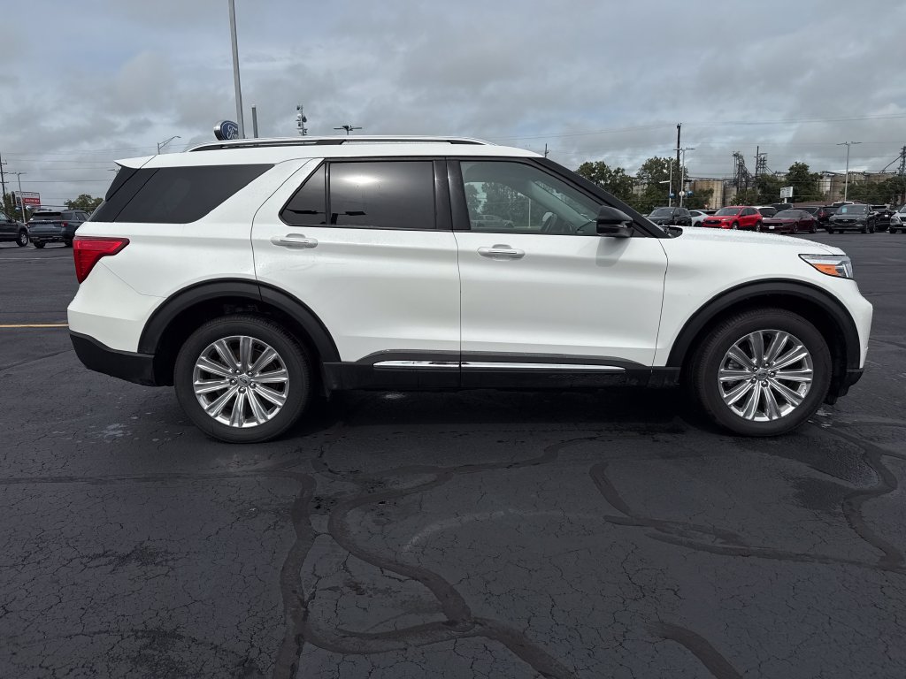 Used 2021 Ford Explorer Limited w/ Hybrid Equipment Group 310A AWD/4WD image 9