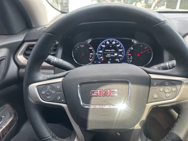 Used 2023 GMC Acadia Denali w/ Black Diamond Edition image 14