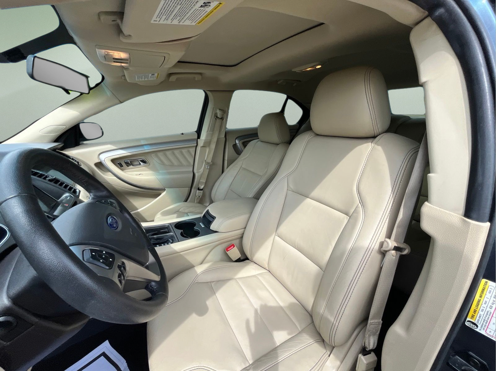 Used 2019 Ford Taurus SEL w/ Equipment Group 201A AWD/4WD image 12