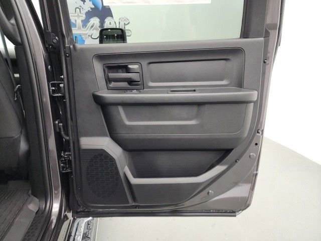 New 2024 RAM 3500 Tradesman image 24